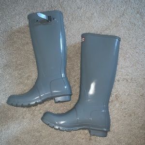 Blue/grey tall hunter boots